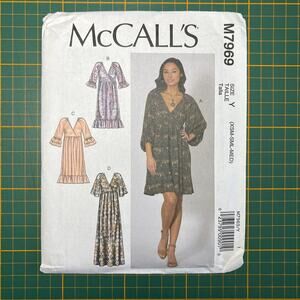 McCalls M7969 Boho Farmhouse Dress Sewing Pattern Sizes XSM-SML-MED New Uncut!